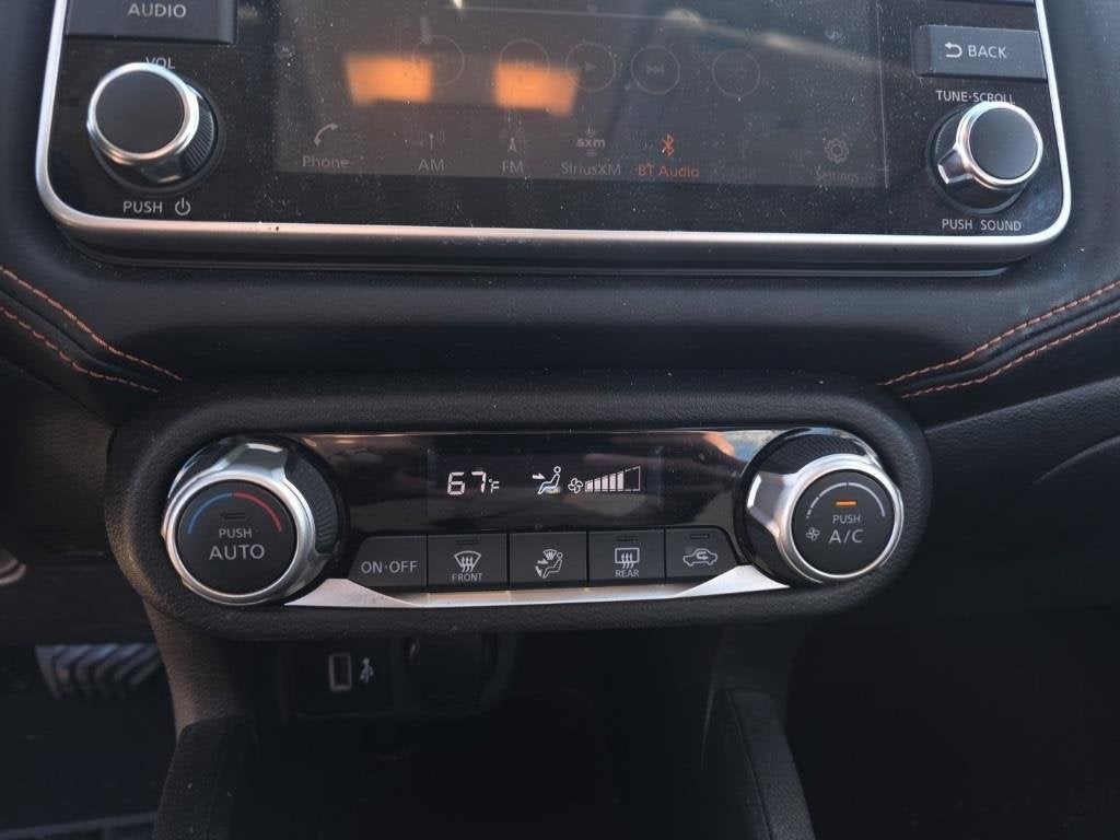 2020 Nissan Versa SR