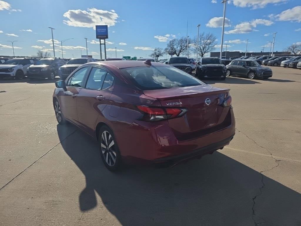 2020 Nissan Versa SR