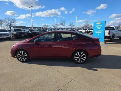 2020 Nissan Versa SR