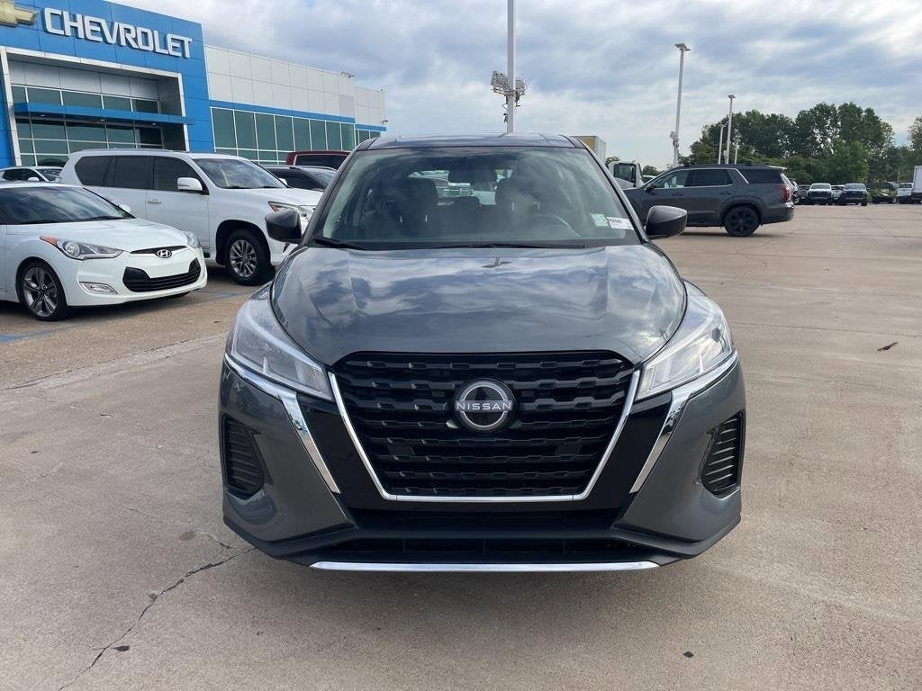 2023 Nissan Kicks S
