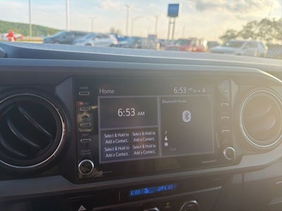 2022 Toyota Tacoma 2WD SR5