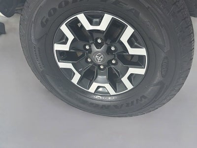 2022 Toyota Tacoma 2WD SR5