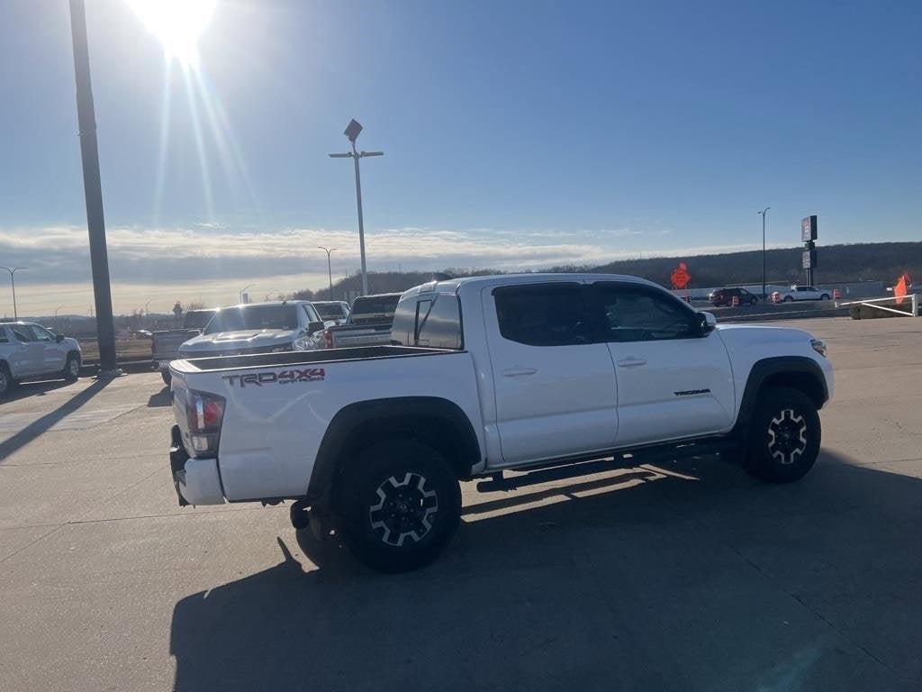 2022 Toyota Tacoma 4WD SR