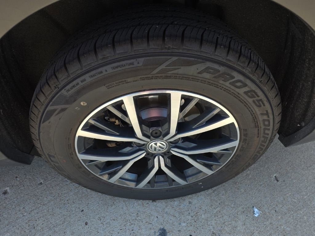 2019 Volkswagen Tiguan SE