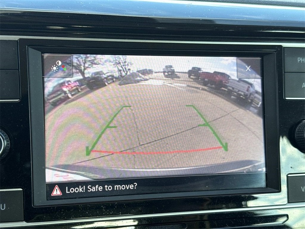 2024 Volkswagen Taos S