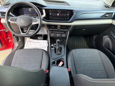 2022 Volkswagen Taos SE
