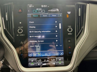 2025 Subaru Outback Premium