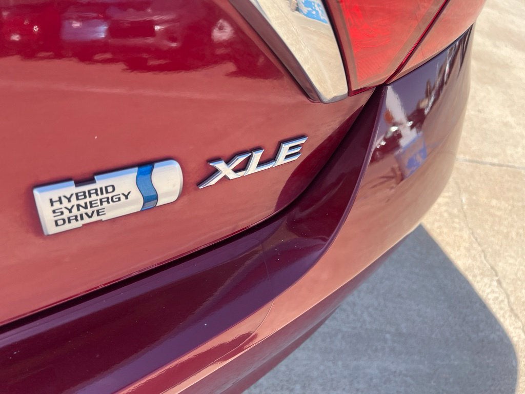 2016 Toyota Camry Hybrid LE