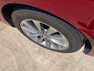 2016 Toyota Camry Hybrid LE