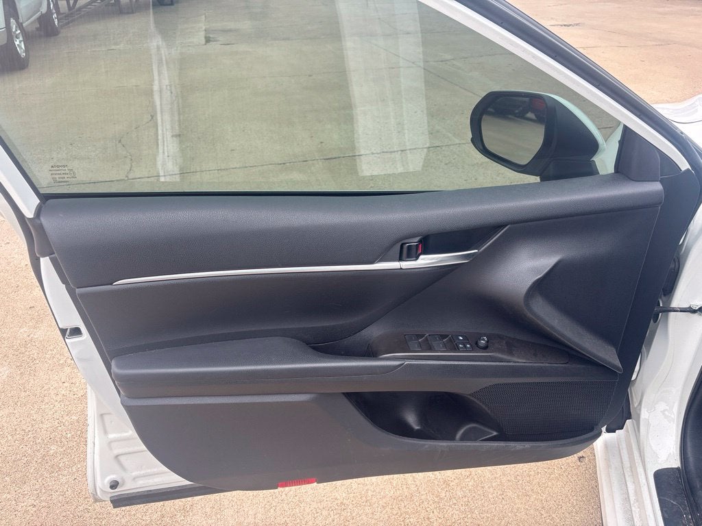 2021 Toyota Camry SE Nightshade