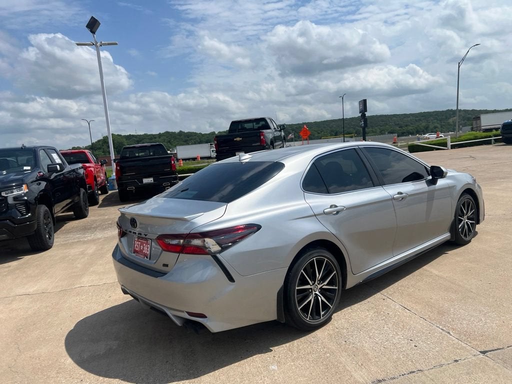 2023 Toyota Camry SE