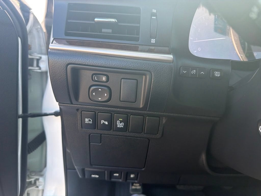 2016 Lexus ES 350 4dr Sdn