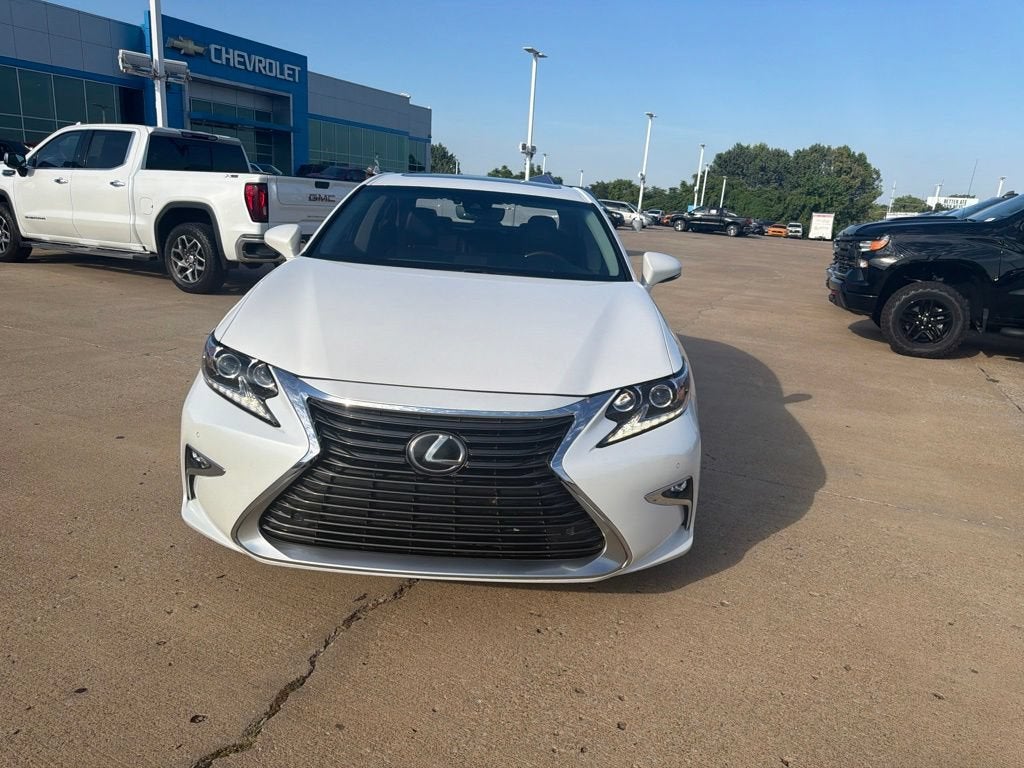 2016 Lexus ES 350 4dr Sdn