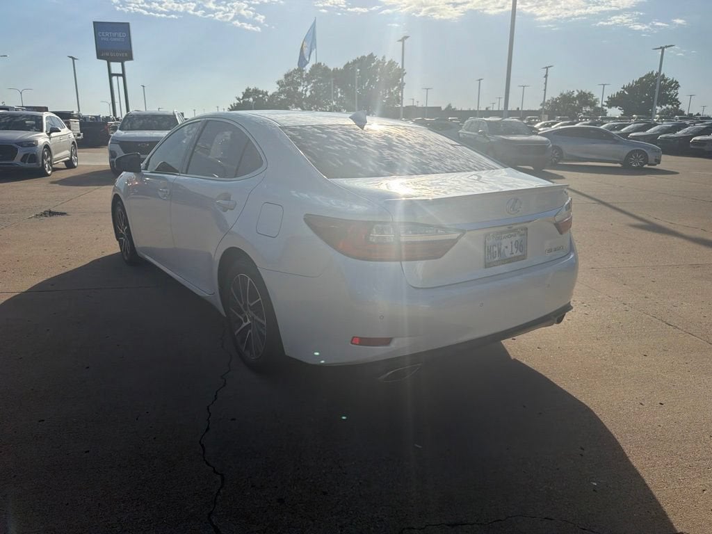 2016 Lexus ES 350 4dr Sdn