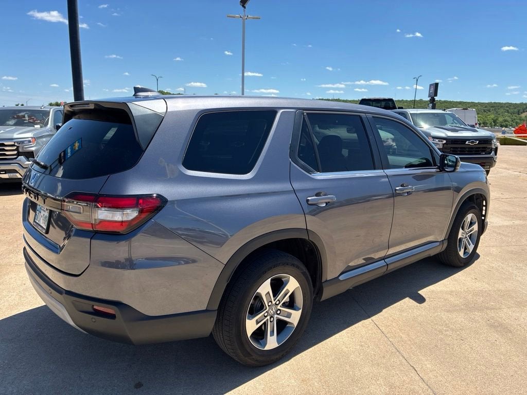 2024 Honda Pilot EX-L 8 Passenger