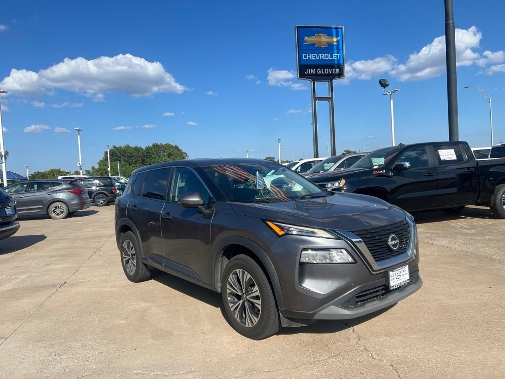 2022 Nissan Rogue SV