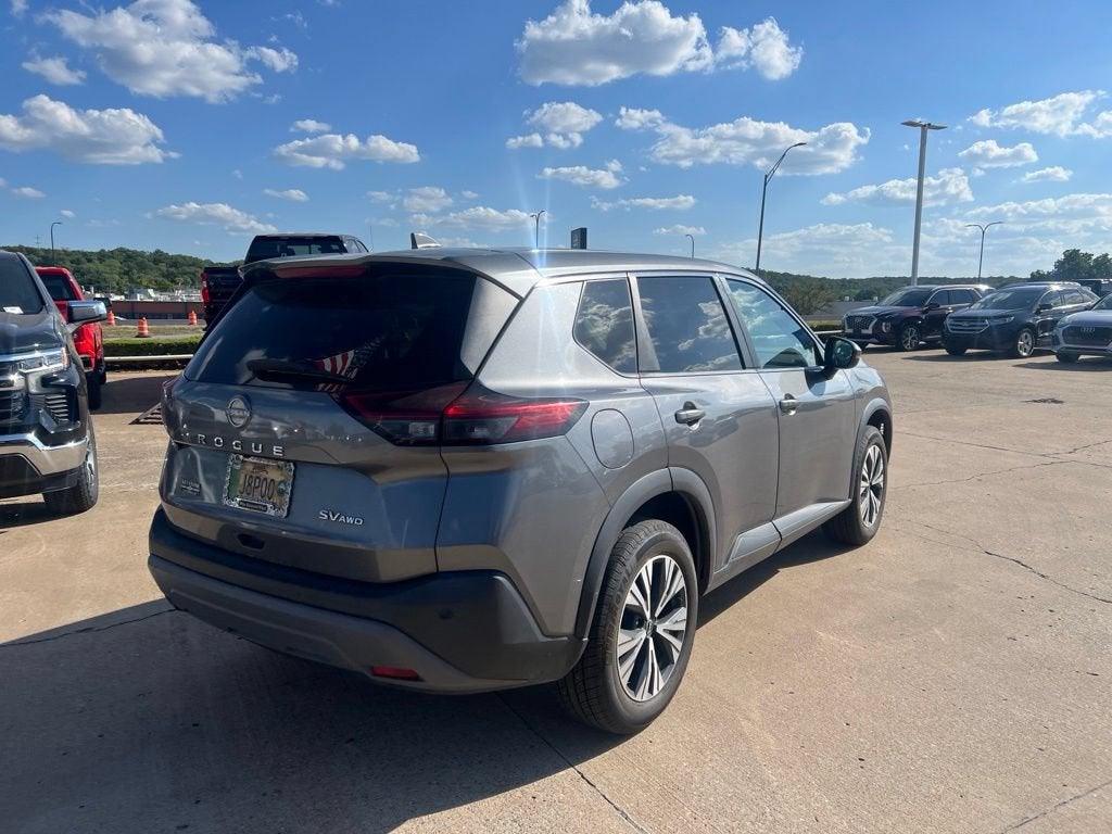 2022 Nissan Rogue SV