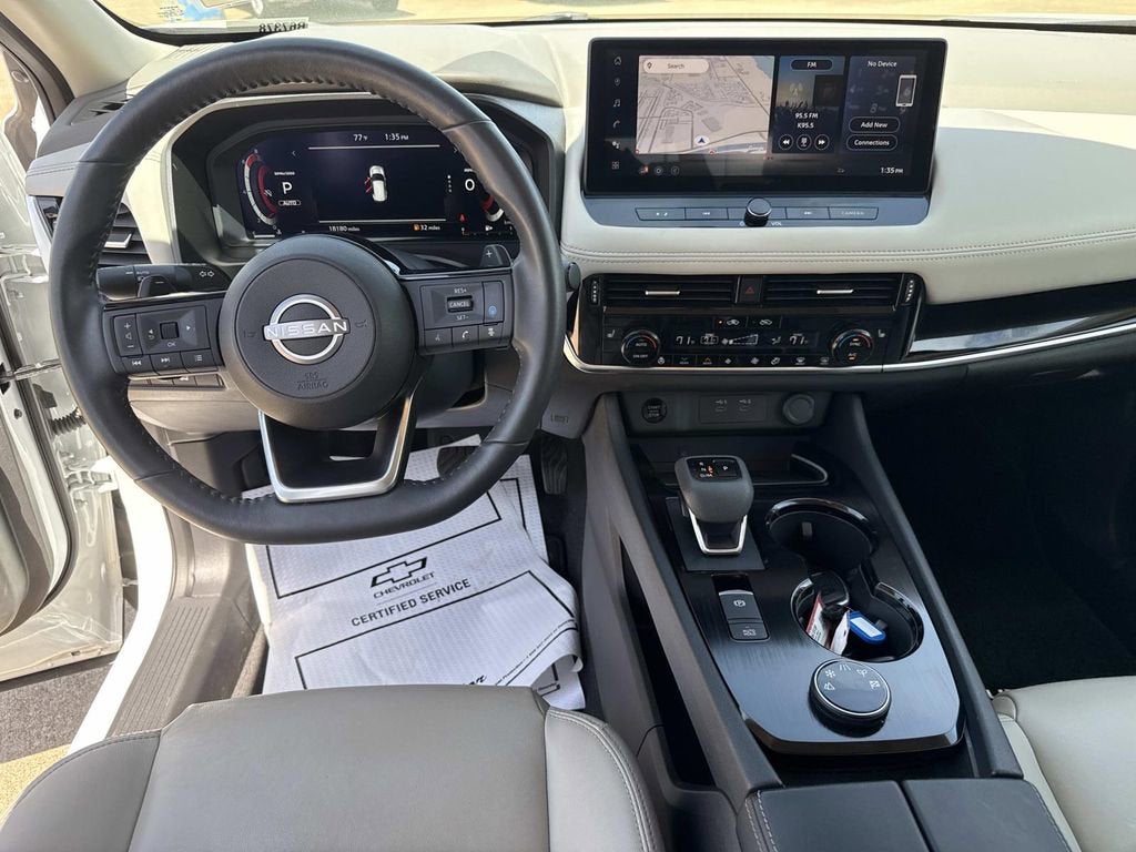 2024 Nissan Rogue SL