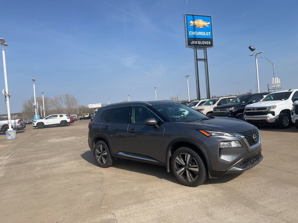 2022 Nissan Rogue SL