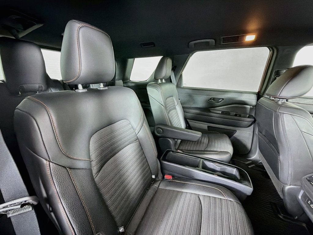2025 Nissan Pathfinder Rock Creek
