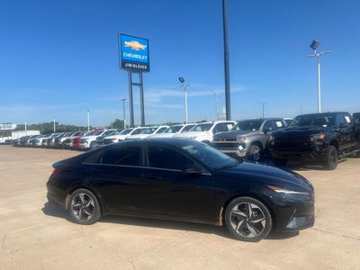 2022 Hyundai Elantra Limited