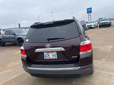 2012 Toyota Highlander 4WD 4dr V6 (Natl)