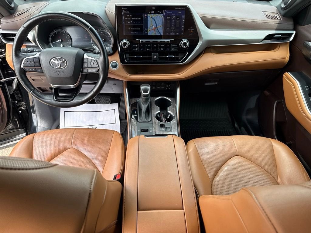 2021 Toyota Highlander Platinum