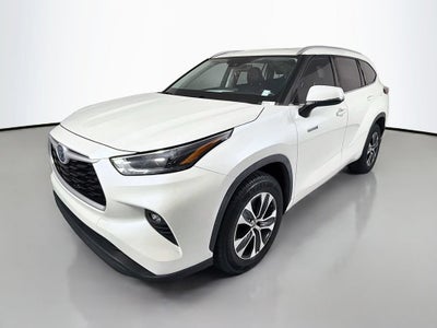 2021 Toyota Highlander Hybrid XLE