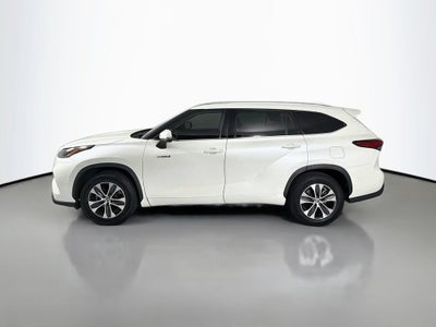 2021 Toyota Highlander Hybrid XLE