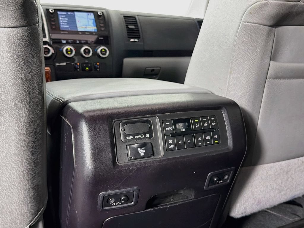 2022 Toyota Sequoia Platinum