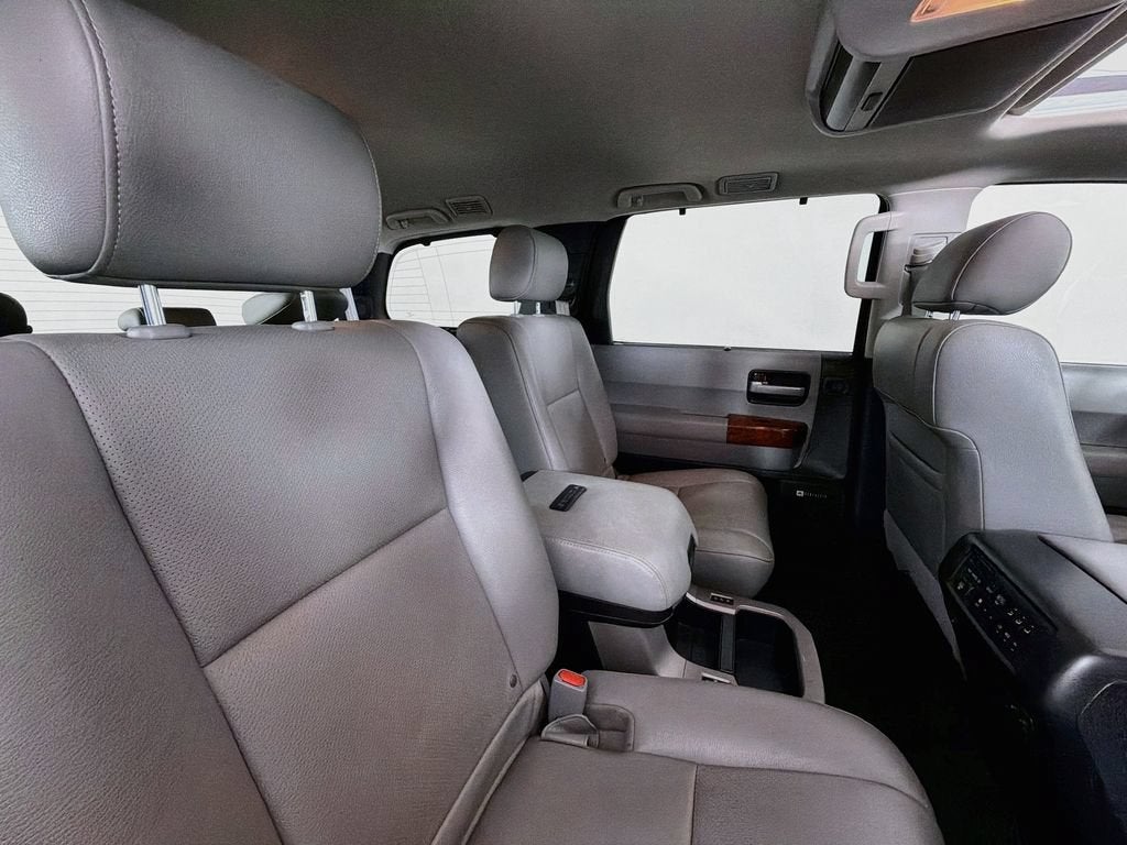 2022 Toyota Sequoia Platinum