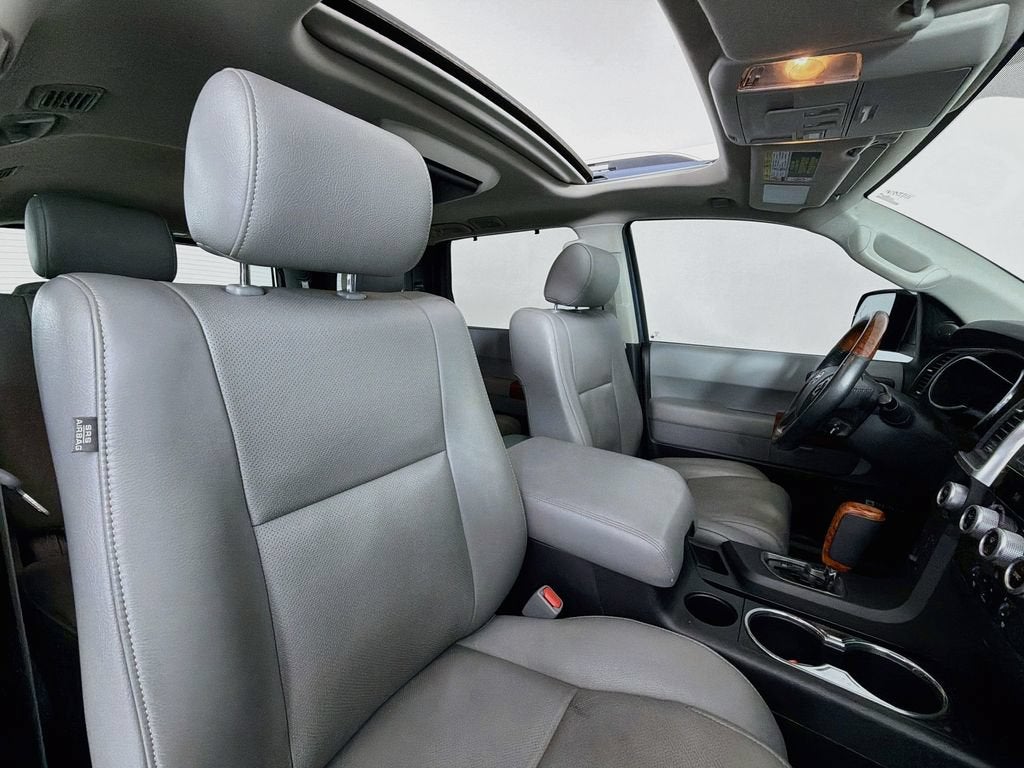 2022 Toyota Sequoia Platinum