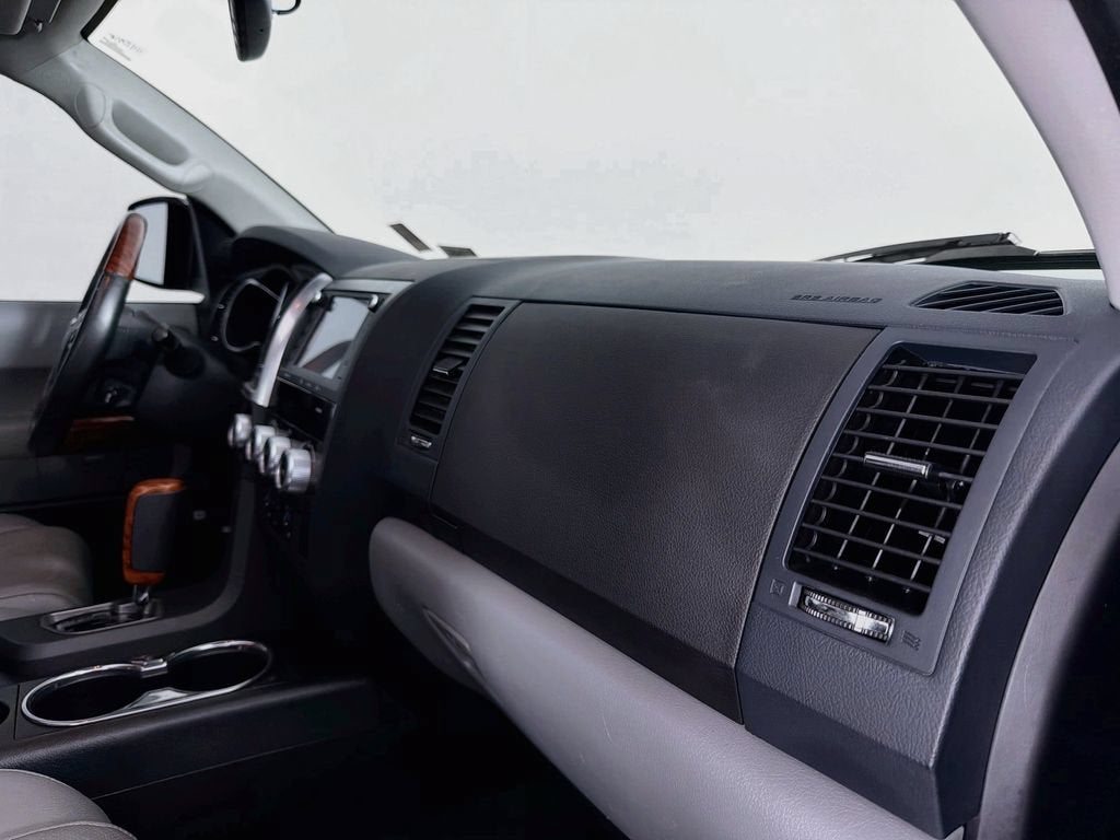 2022 Toyota Sequoia Platinum