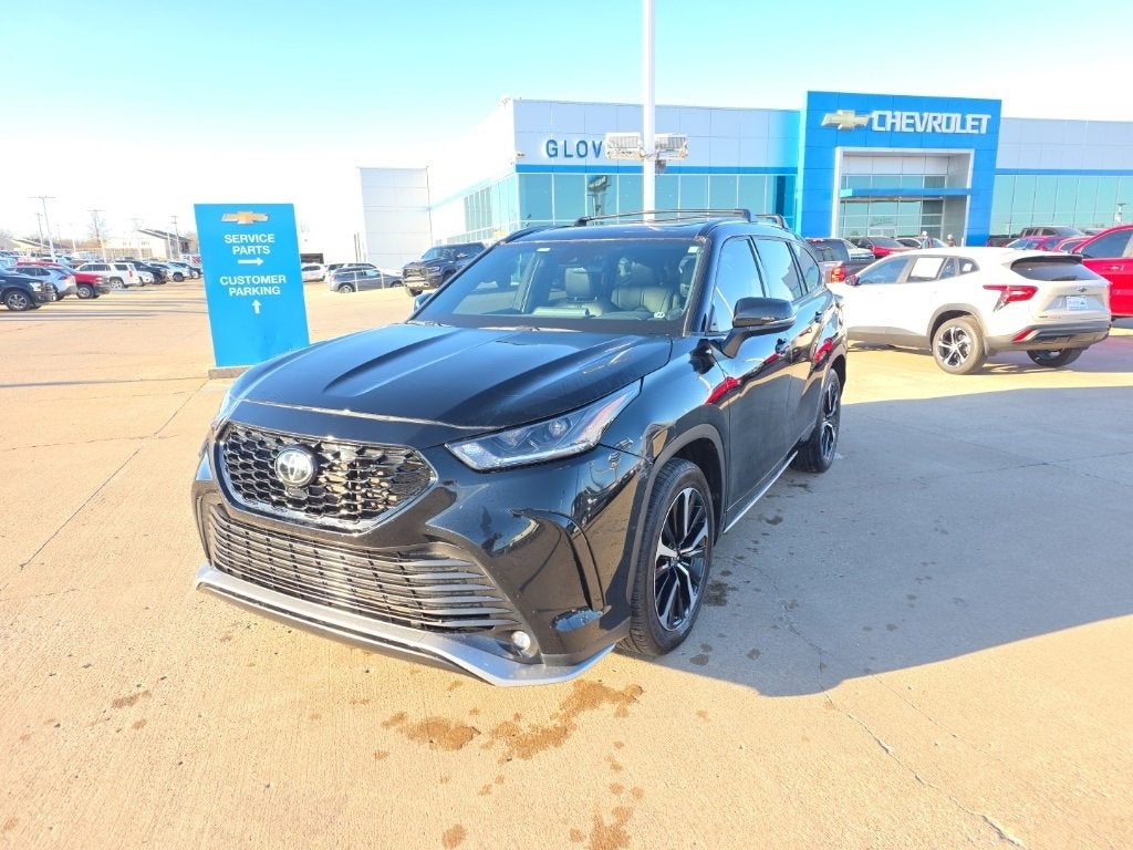 2022 Toyota Highlander XSE