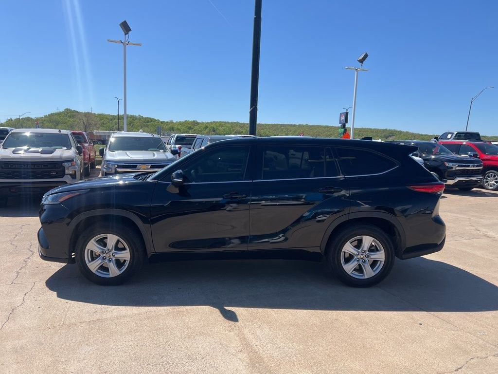 2021 Toyota Highlander L