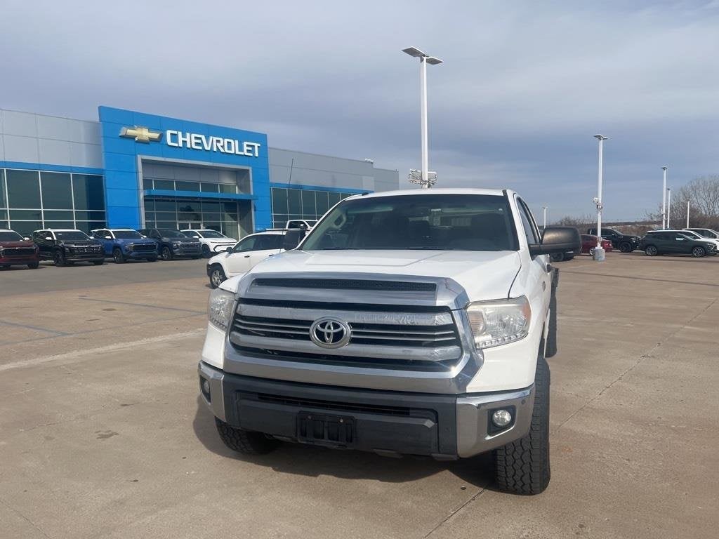 2016 Toyota Tundra 4WD Truck SR5