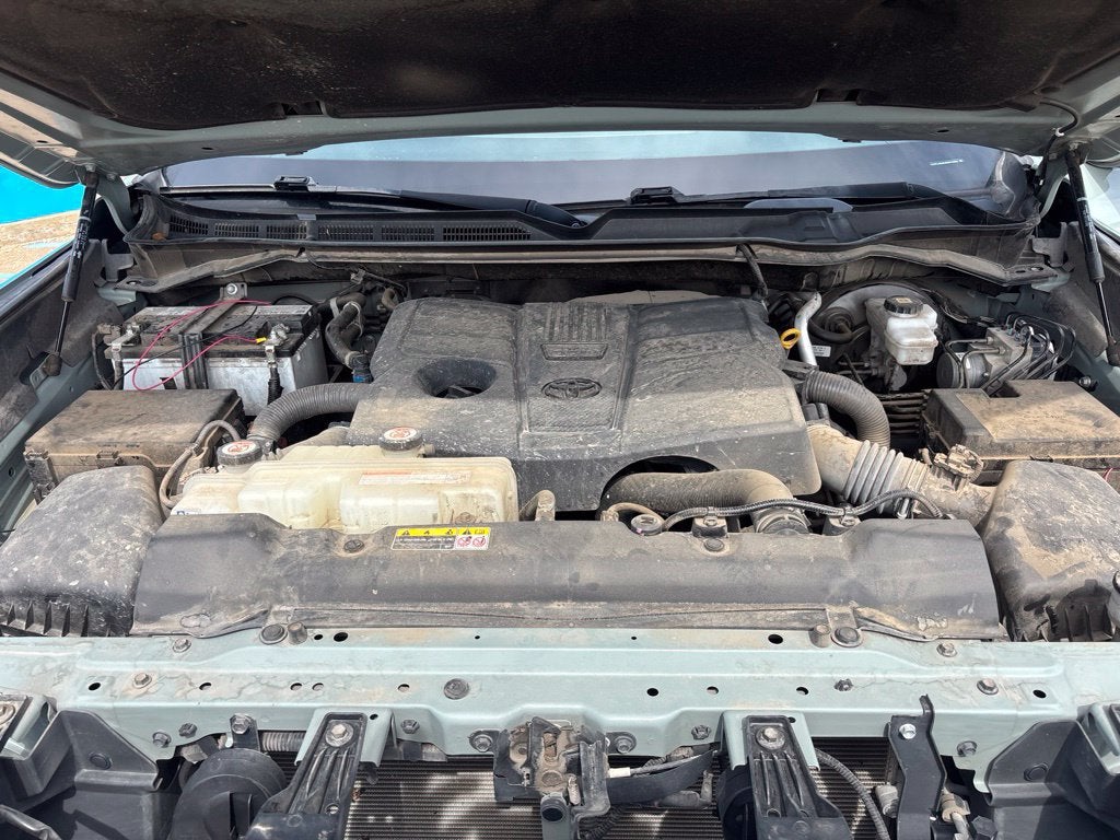 2022 Toyota Tundra 2WD SR5