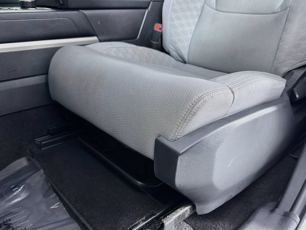 2023 Toyota Tundra 4WD SR5