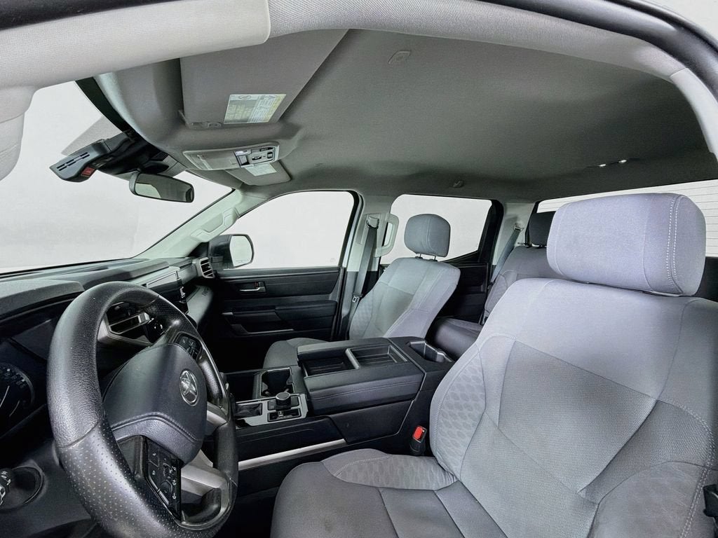 2023 Toyota Tundra 4WD SR5