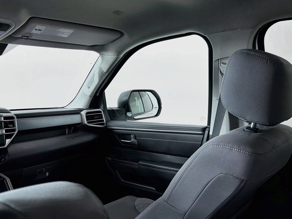2023 Toyota Tundra 4WD SR5
