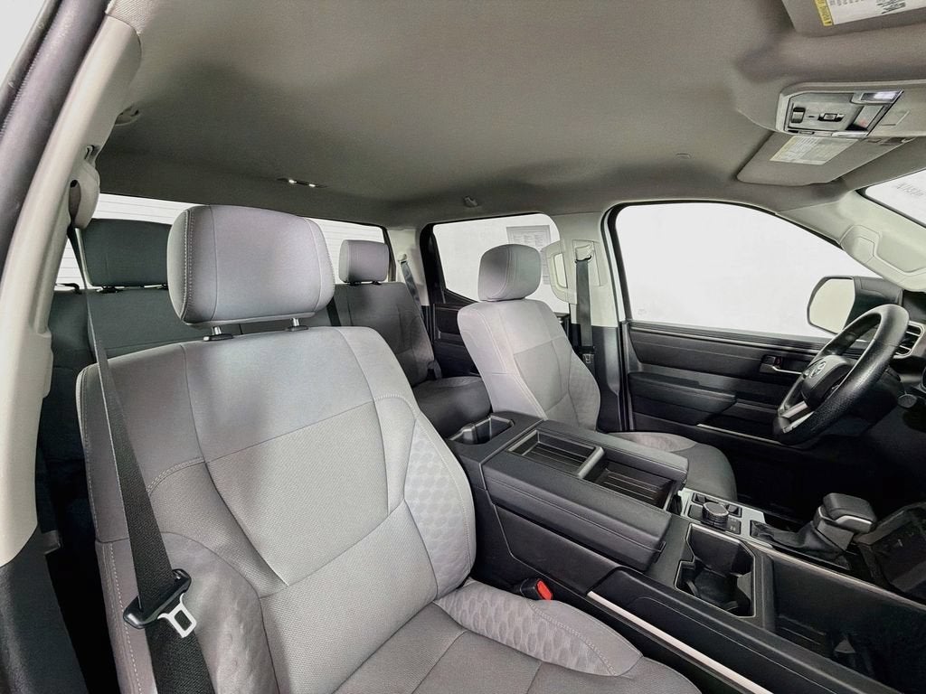 2023 Toyota Tundra 4WD SR5