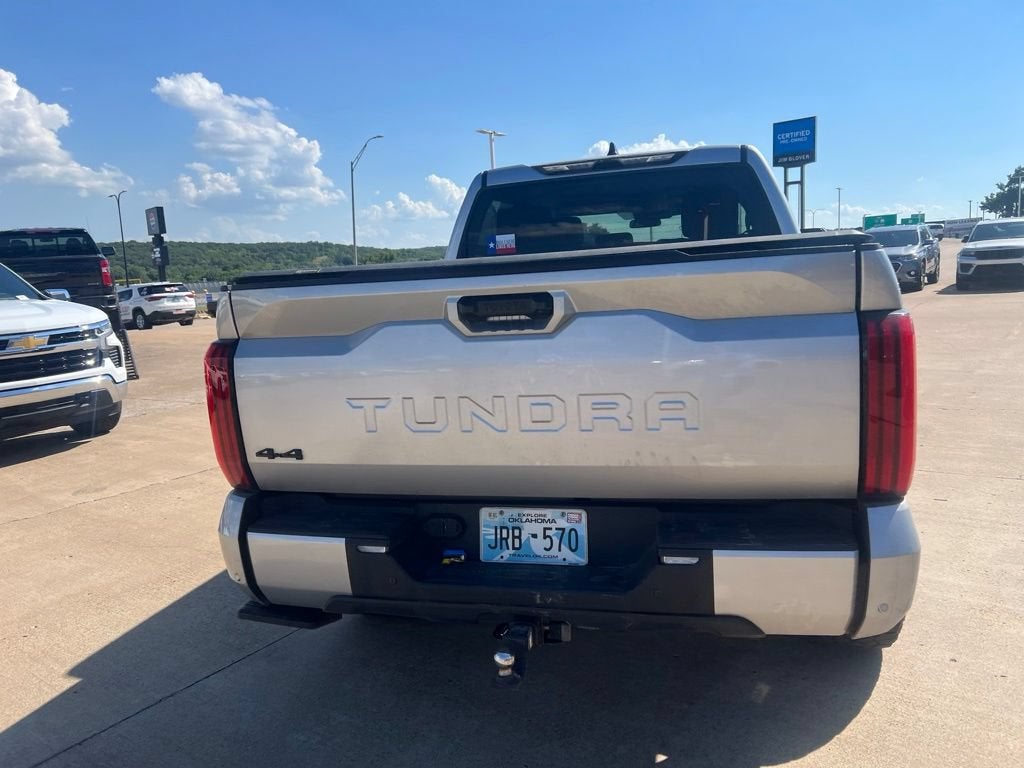 2024 Toyota Tundra 4WD SR5
