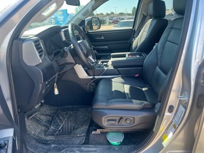 2024 Toyota Tundra 4WD SR5