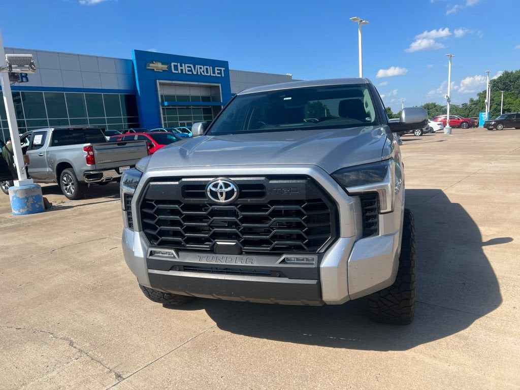2024 Toyota Tundra 4WD SR5