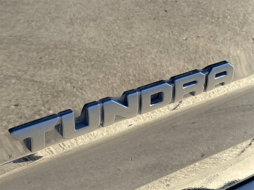2023 Toyota Tundra 4WD SR5