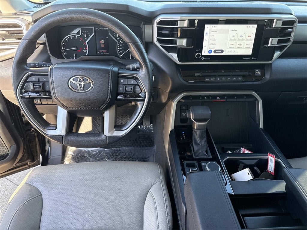 2023 Toyota Tundra 4WD SR5