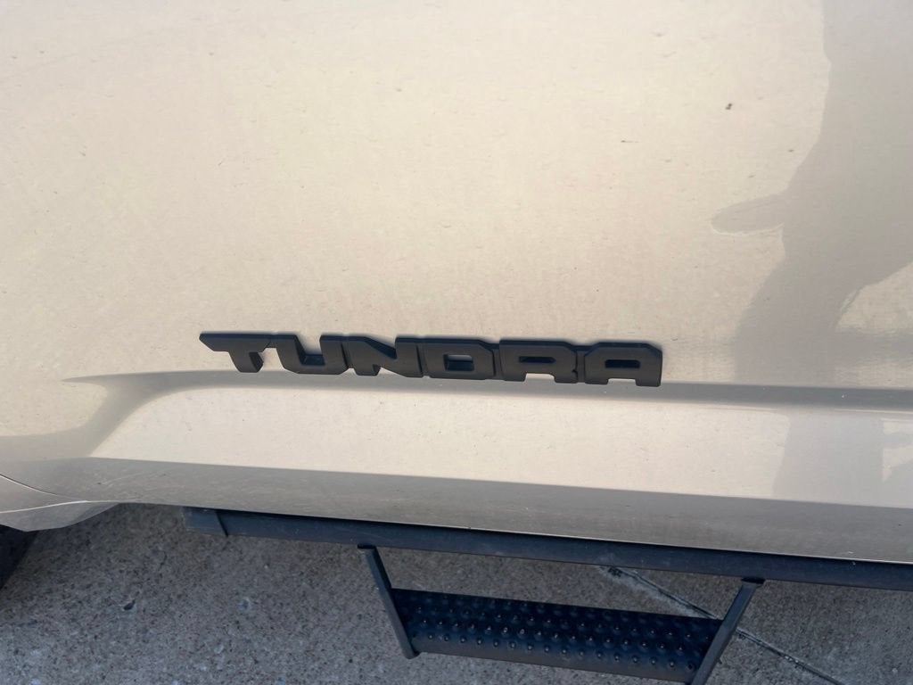 2023 Toyota Tundra 4WD SR5