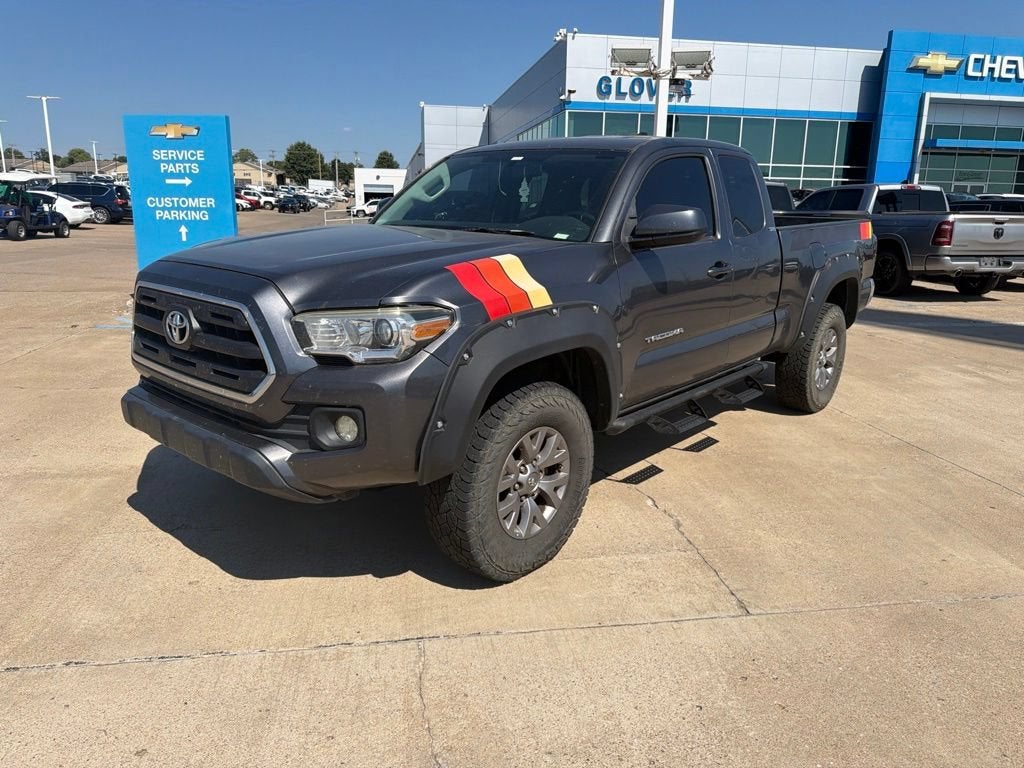 2016 Toyota Tacoma SR
