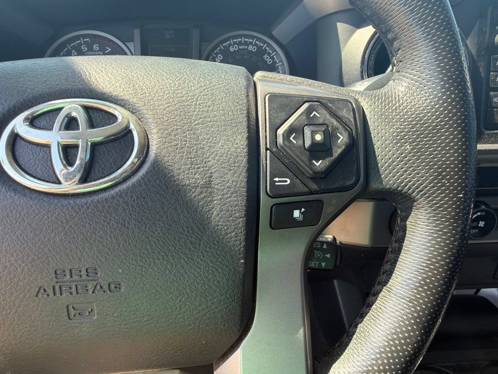 2016 Toyota Tacoma SR