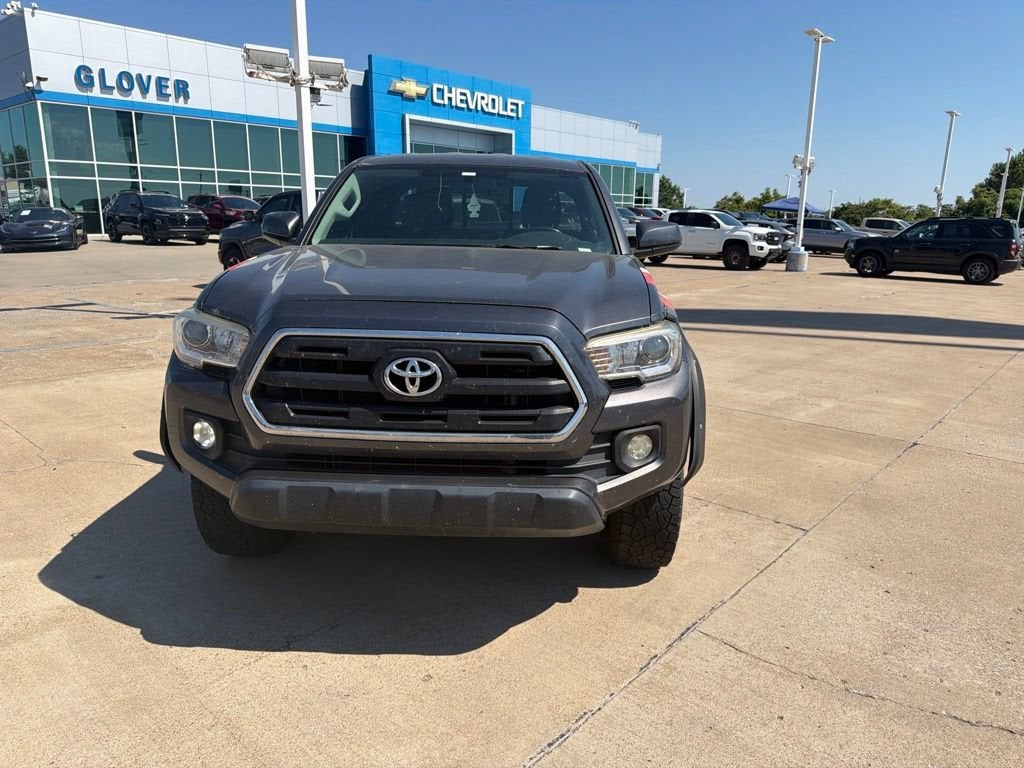 2016 Toyota Tacoma SR